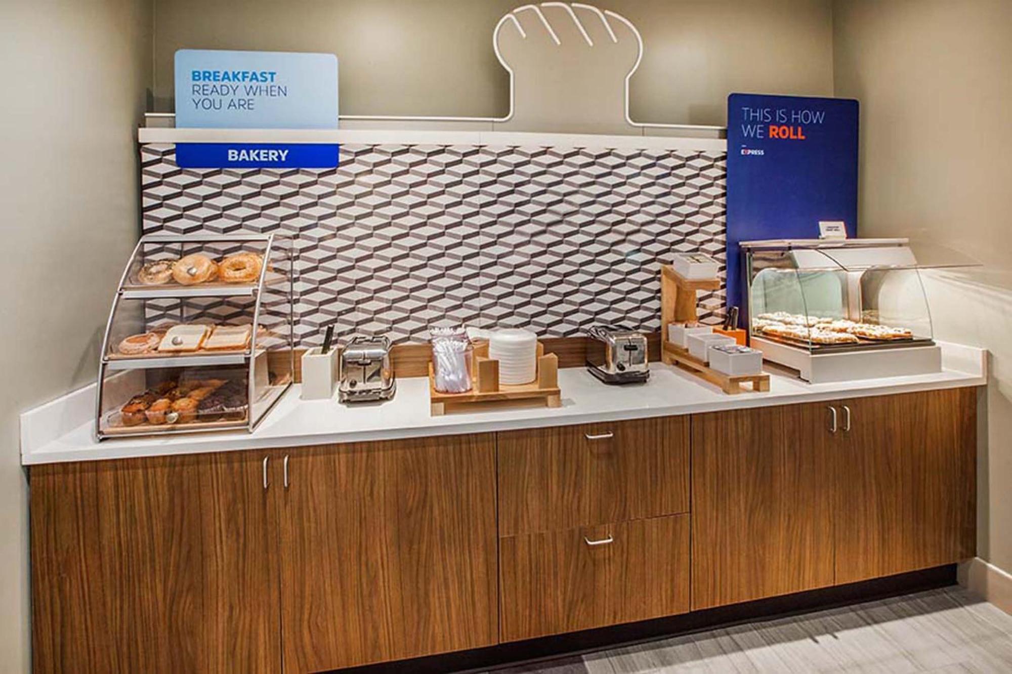 Holiday Inn Express Layton - I-15 By Ihg Luaran gambar