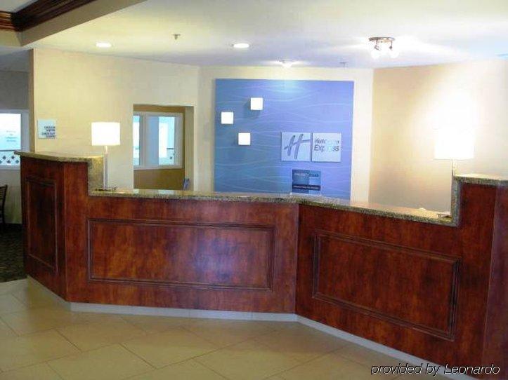 Holiday Inn Express Layton - I-15 By Ihg Dalaman gambar